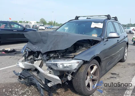 2015 BMW 328D xDrive z USA, uszkodzony, nr VIN WBA3K5C51FK547381